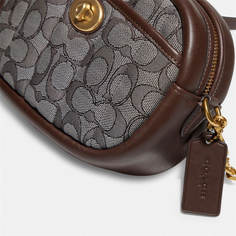 Geanta Dama Coach Small Camera In Signature Jacquard With Quilting Maro | Romania-423105