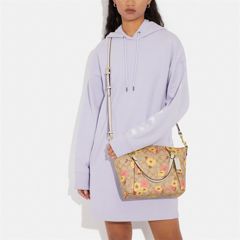 Geanta Satchel Dama Coach Kacey In Signature Canvas With Floral Cluster Print Aurii Kaki Deschis Colorati | Romania-520671