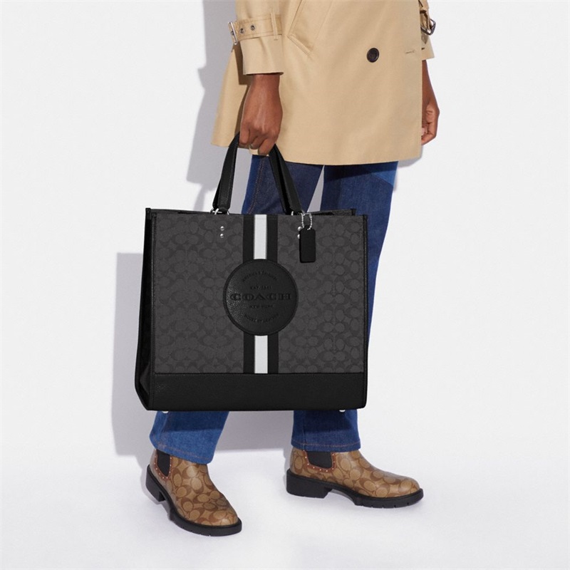 Geanta Tote Dama Coach Dempsey 40 In Signature Jacquard With Stripe And Coach Patch Argintii Negrii Negrii Colorati | Romania-410257